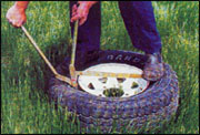 Tyre Pliers in use